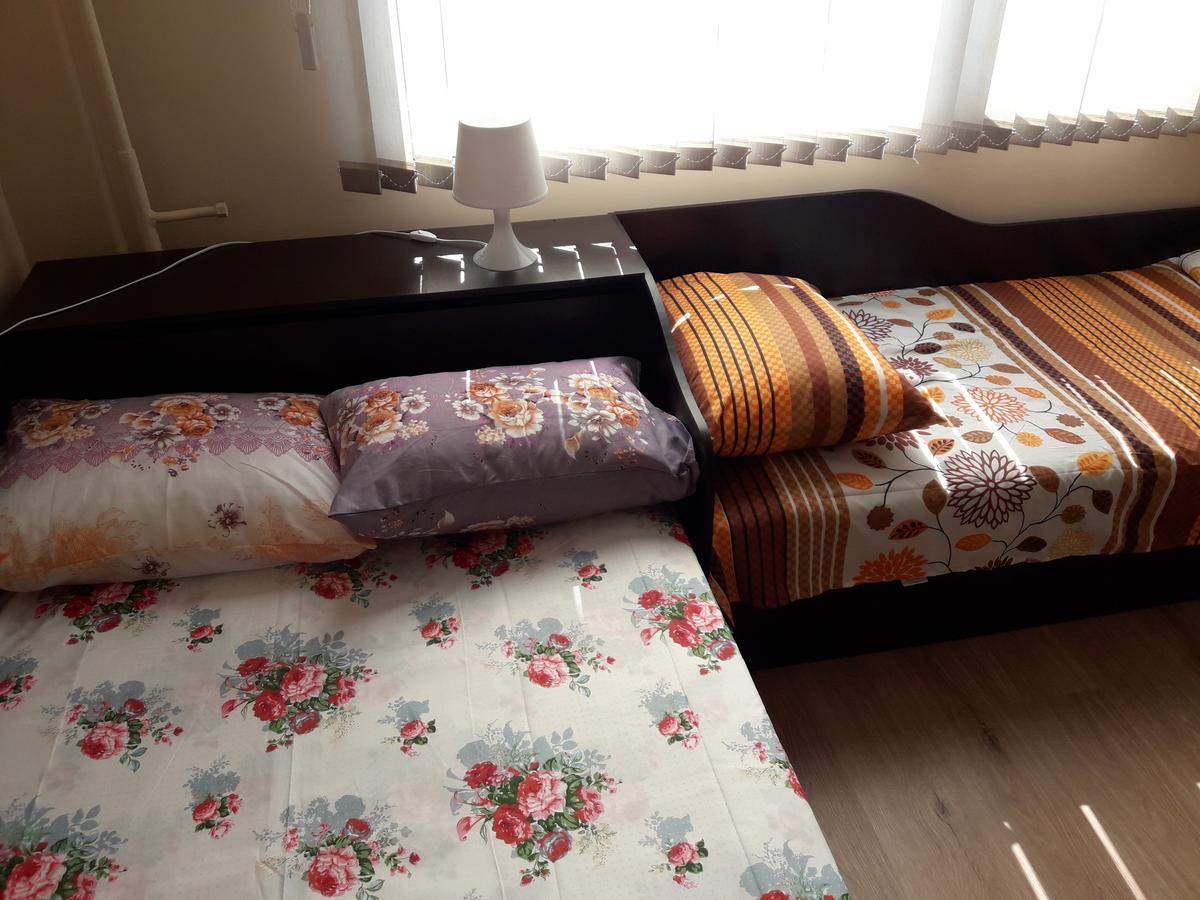Guest House Mania โซเฟีย ภายนอก รูปภาพ